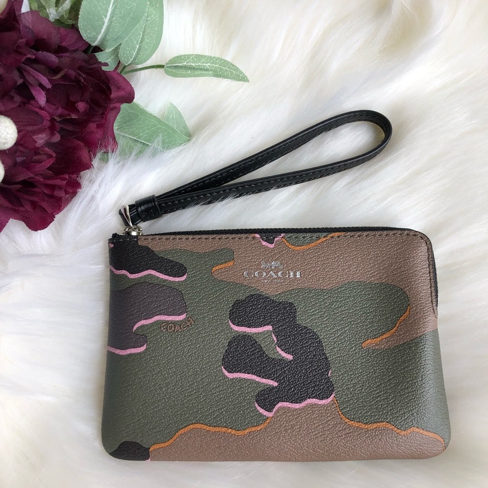 ππ Coach Corner Zip Wristlet Camo Print F32074 - Picture 4 of 5